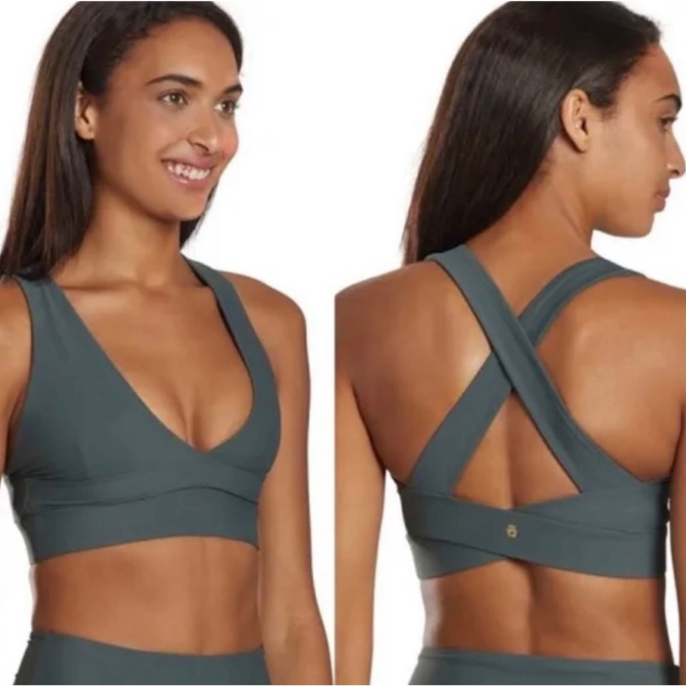 SPIRITUAL GANGSTER Good Vibes Plunge Sports Bra Size Medium Olive Green